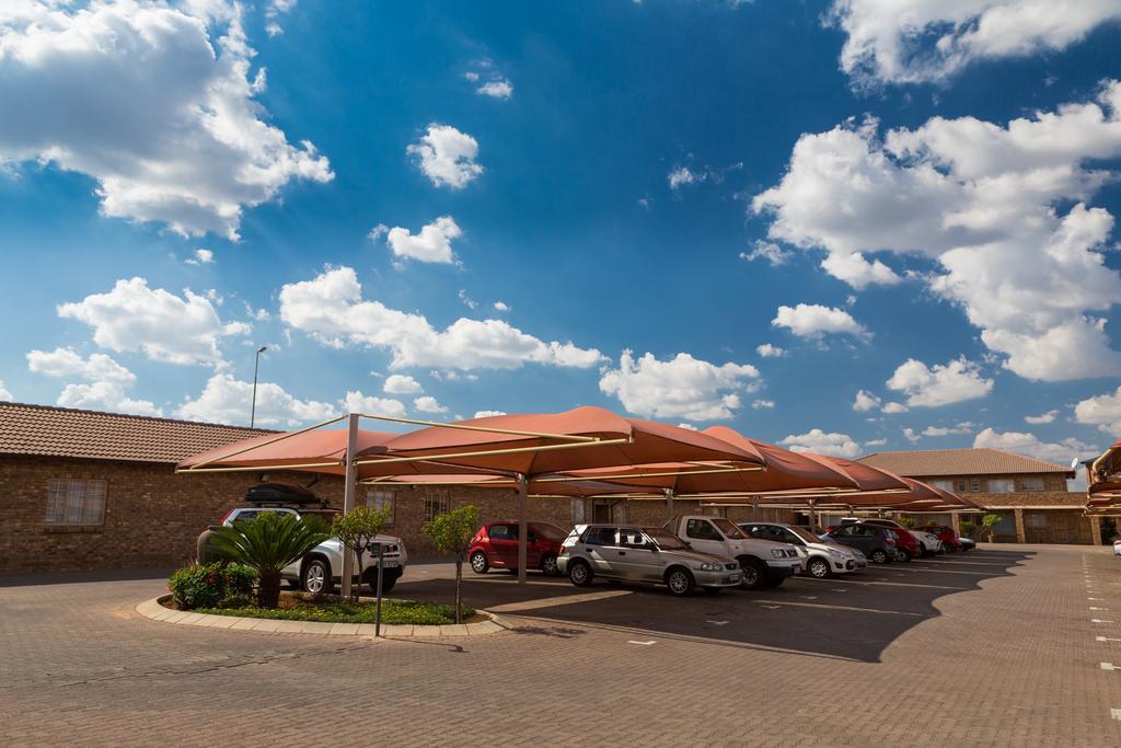 Rudman Townhouses - Family Apartment Boksburg Exteriér fotografie